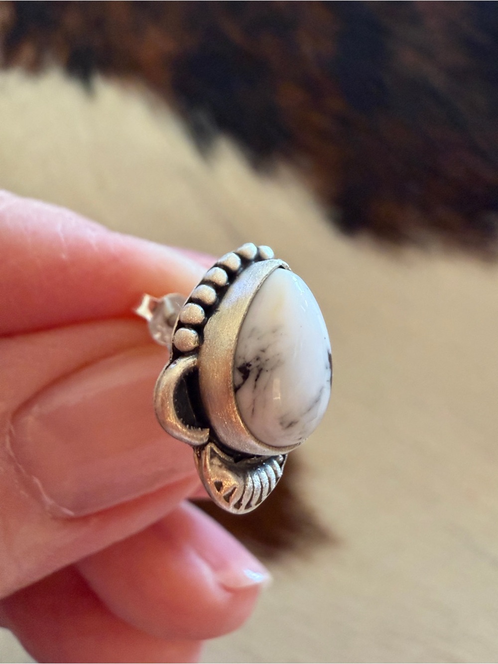 ❤️White Buffalo Stud Teardrop Earrings Matte Brushed Sterling Navajo Style .58”L - Picture 11 of 15